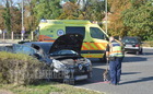 Két Renault koccant körforgalomban - nagy torlódást okozott az iskola előtt történt baleset