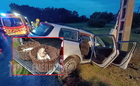 Nem baleset történt Nicknél – szándékosan hajtott a gólyafészkes oszlopnak egy VW sofőrje