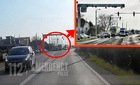 Utat lezáró rendőrautót került ki egy Opel a VÉDA kapu alatt