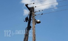 Elektromos zárlat miatt éghetett egy fa oszlop és az aljnövényzet Szombathelyen