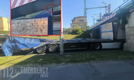 Újabb kamiont állított meg a vasúti hídszerkezet Szombathelyen